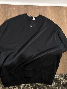 Nike Black Sweatshirt/crew neck with White Tag Logo